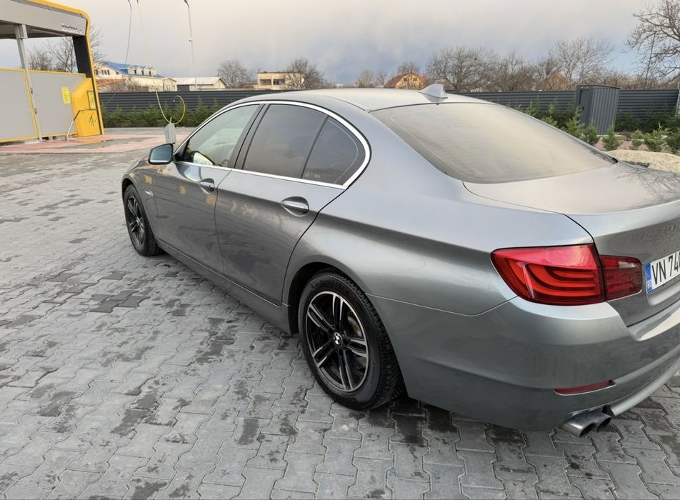 BMW 5 Series 0 — imagine 4