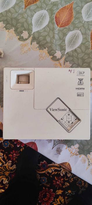 Video proektr sotiladi