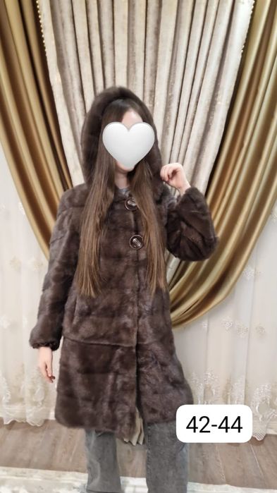 Норковый шуба красивый