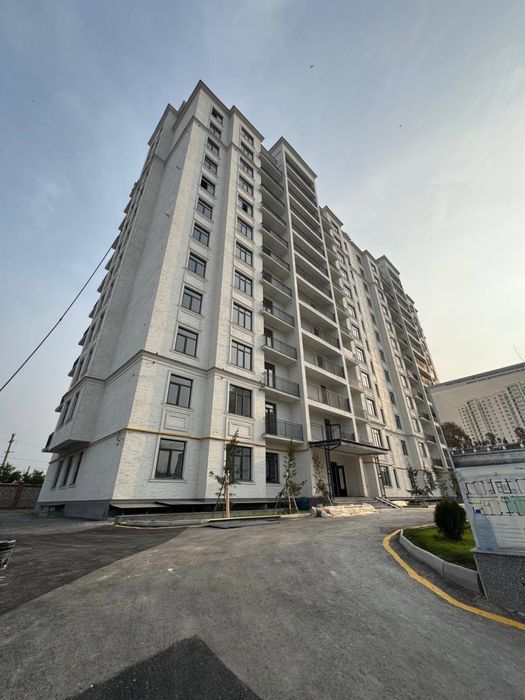 Квартира 2-комнат. ЖК Qishbegi Sohil Bo'yi Hilmar . 95м2.