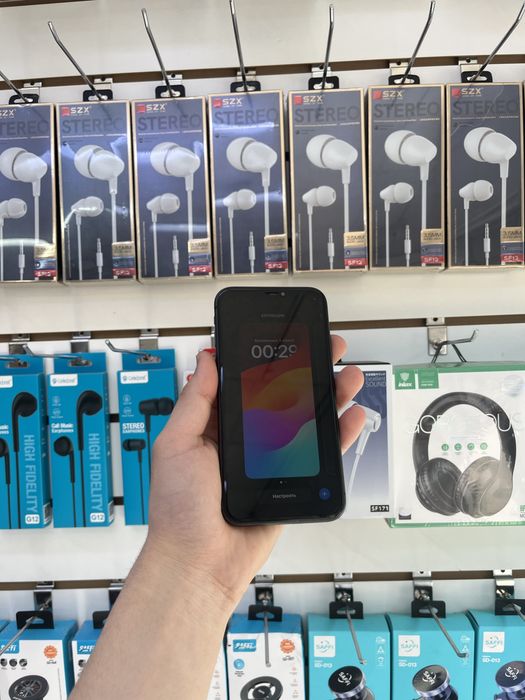 Айфон 11 сатылады