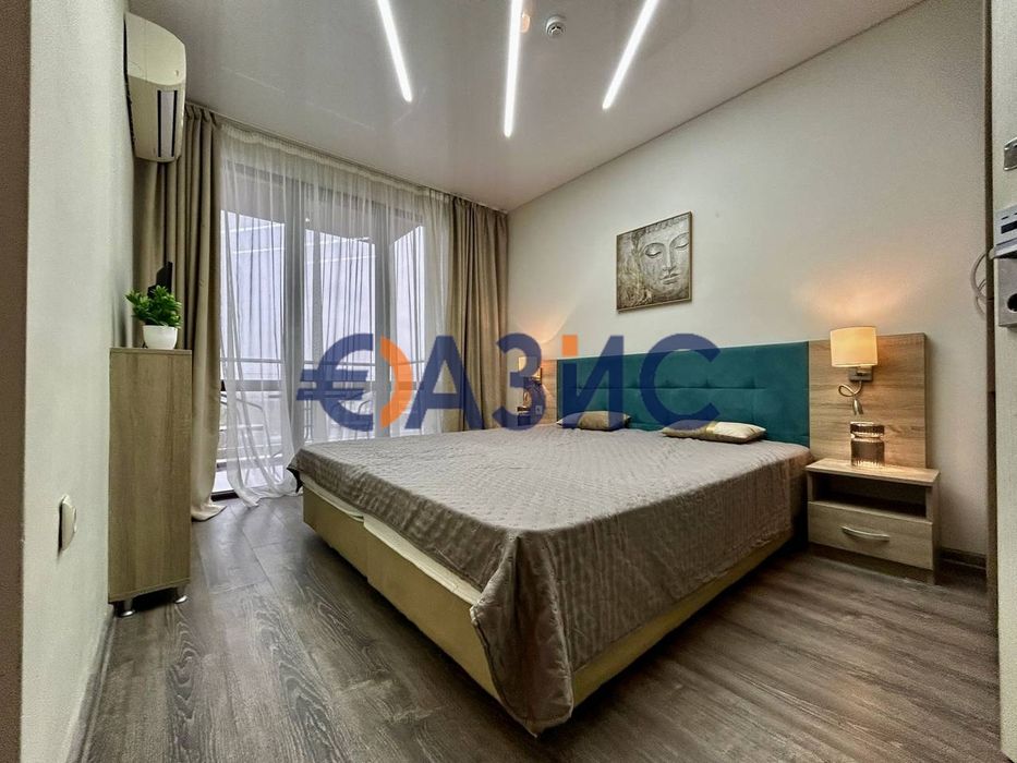 Продава се Едностаен апартамент в к.к. Слънчев бряг - 30 кв.м за 1930 €/кв.м - Снимка #1