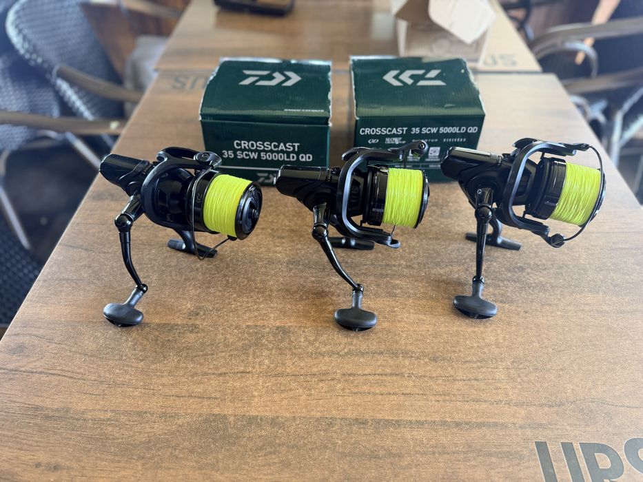 Vand 3 Mulinete Daiwa Crosscast 35 SCW 5000 LD QD impecabile