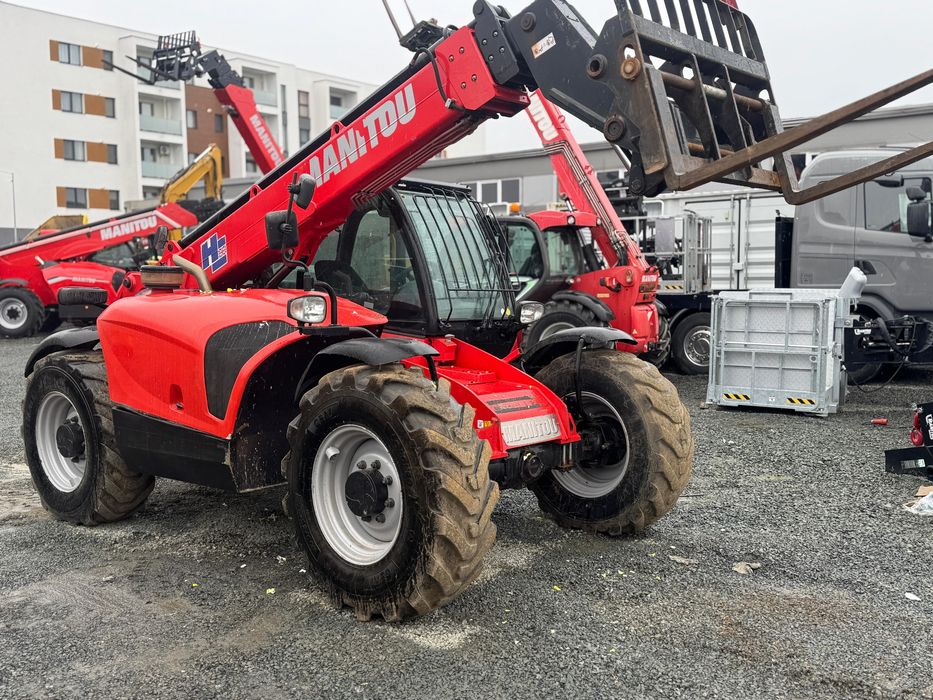 Manitou MT 933 an 2022 ore 3800 service total facut
