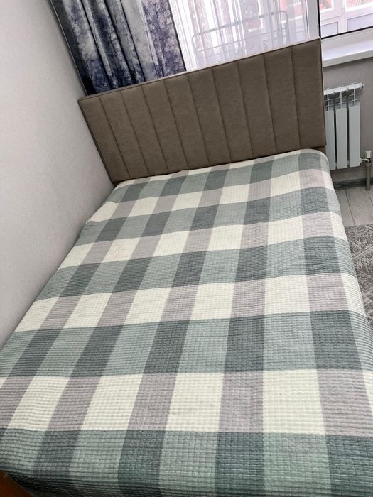 Кровать двуспальная