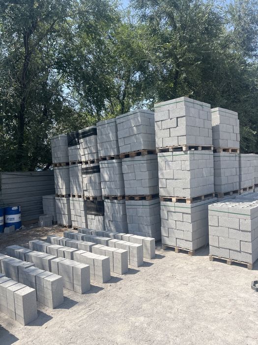 Сплитрный блоки для забора