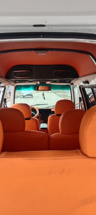 Damas srochna sotiladi