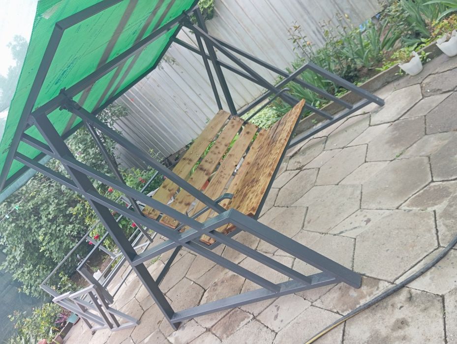 Продаётся качели новый