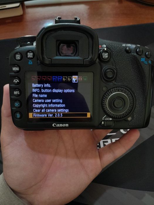 Canon 7D lens10/22 /foto/video