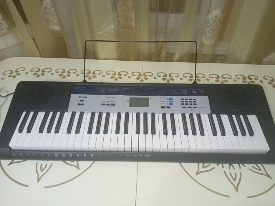 Пианино CASIO СТК-1550