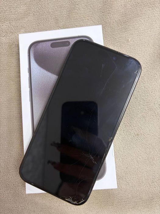 iPhone 15 pro/128гб