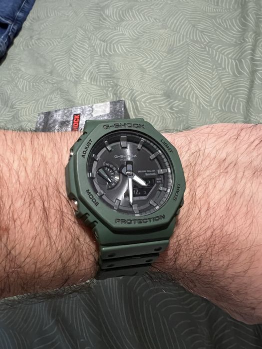 Casio G-SHOCK Oak, Green, Tough solar, Bluetooth.