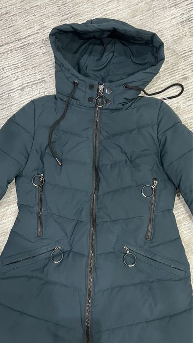 Пуховик куртка. 42-44 размер