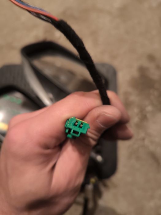 Ляво,шофьорски странично огледало Ситроен С8,Фиат Улиз,Ланчия Федра,Пе