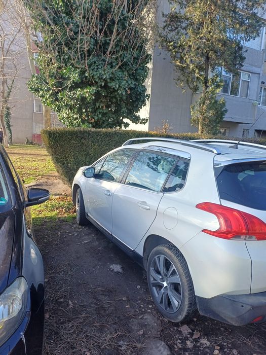 PEUGEOT 2008 2015 — imagine 2