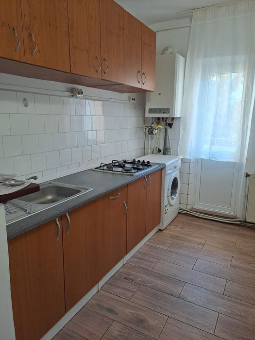 De inchiriat apartament