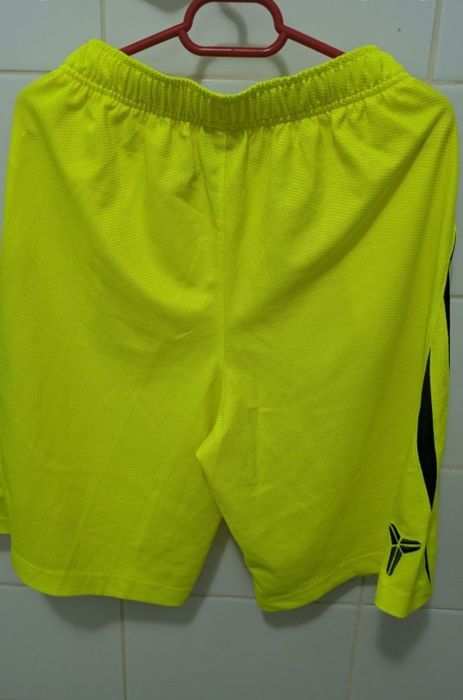 Pantaloni scurți Nike 12/14 ani