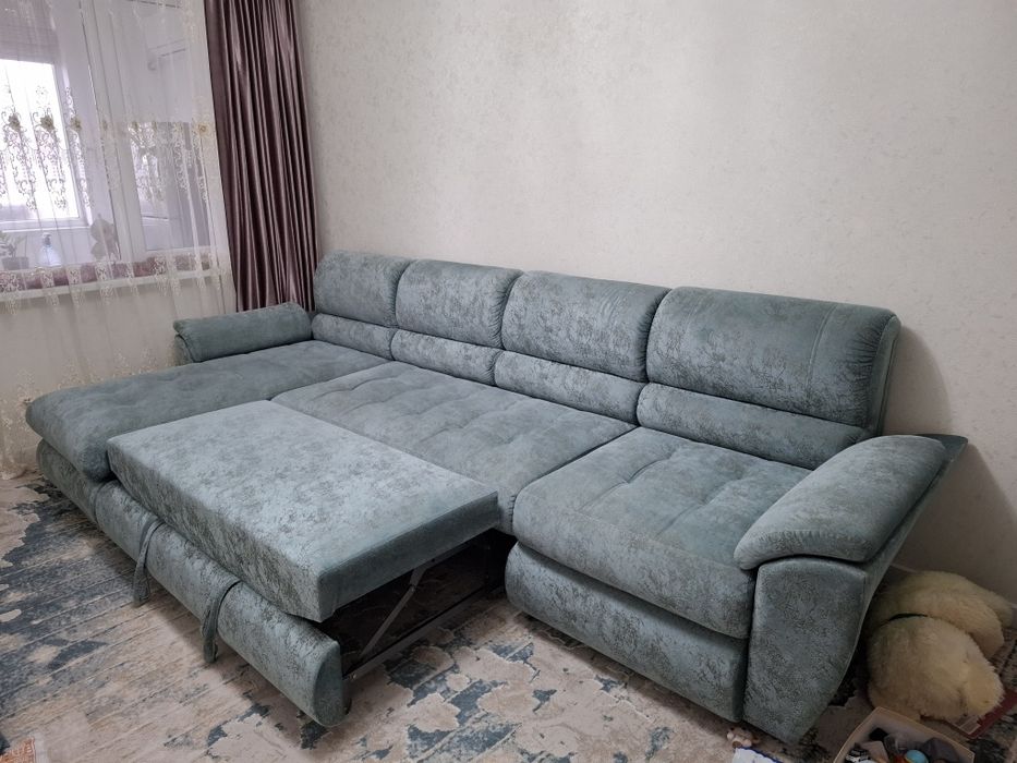 Диван угловой продаётся