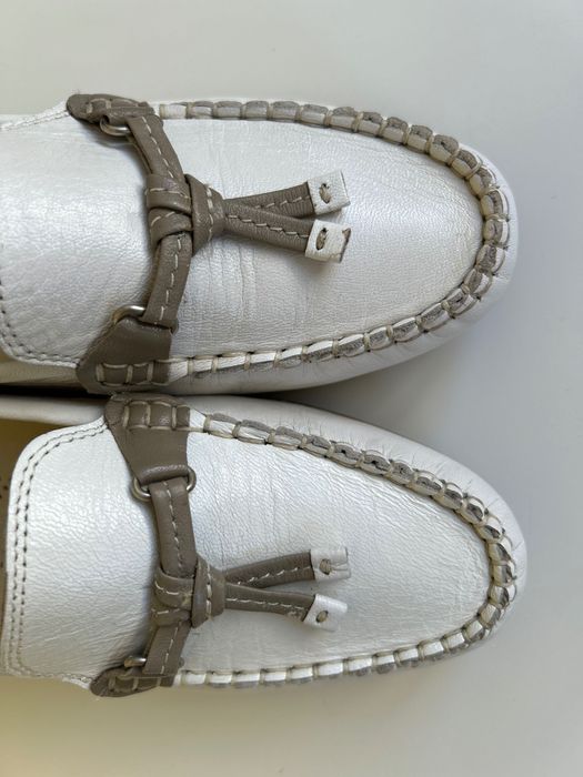 Елегантни анатомични кожени обувки