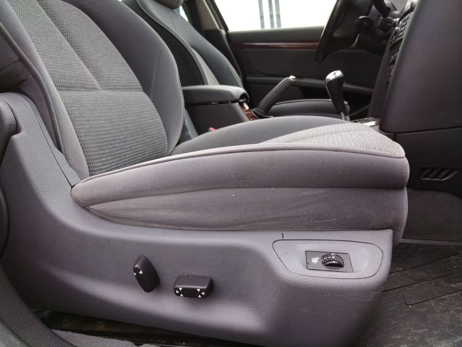 Пежо 407 2.0 хди 136 к.с. Автомат / Peugeot 407 2.0 136 hdi  НА ЧАСТИ