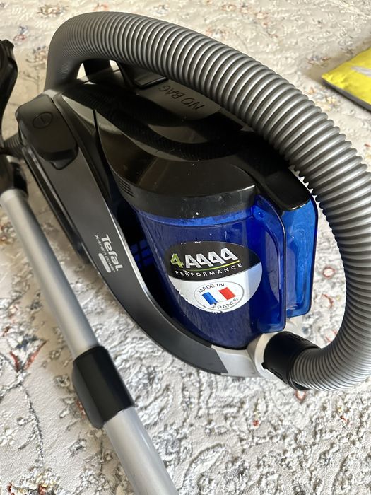 Пылесос Tefal в хорошем состоянии