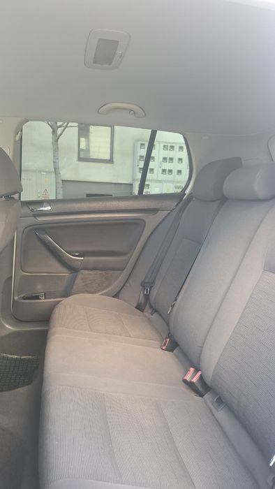Vând vw golf 5 1.9 tdi
