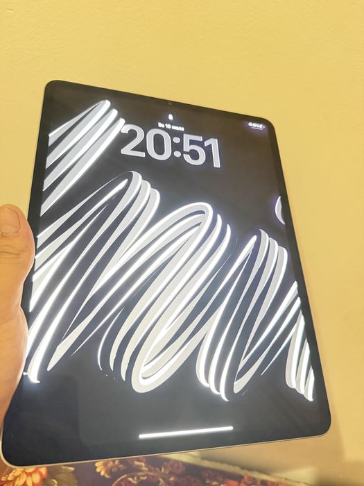 IPad Pro 12.9 дюмов 6 поколение