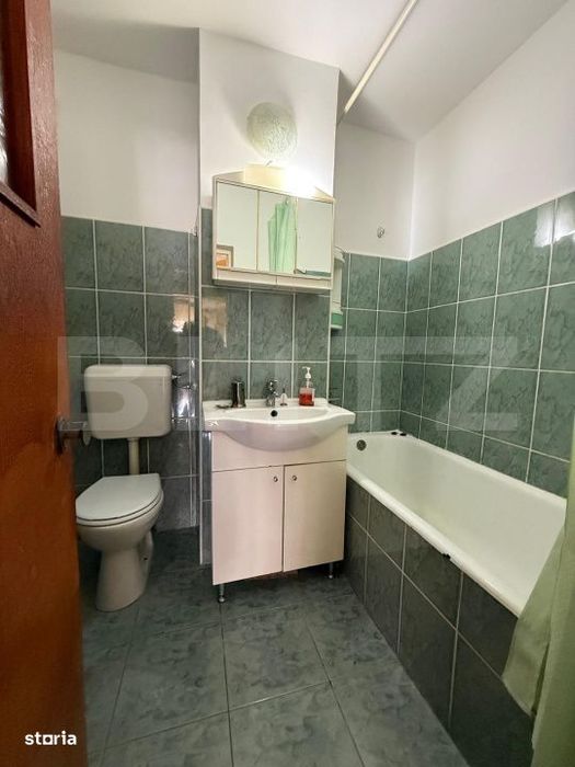 Apartament 2 camere, decomandat, zona Racadau