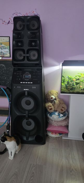 Sony WD 90 мощна музикална уредба