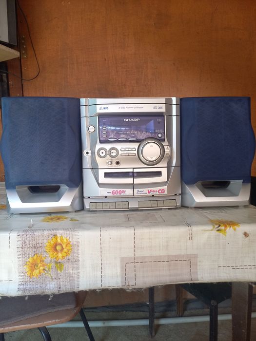 SHARP музыкальный центр