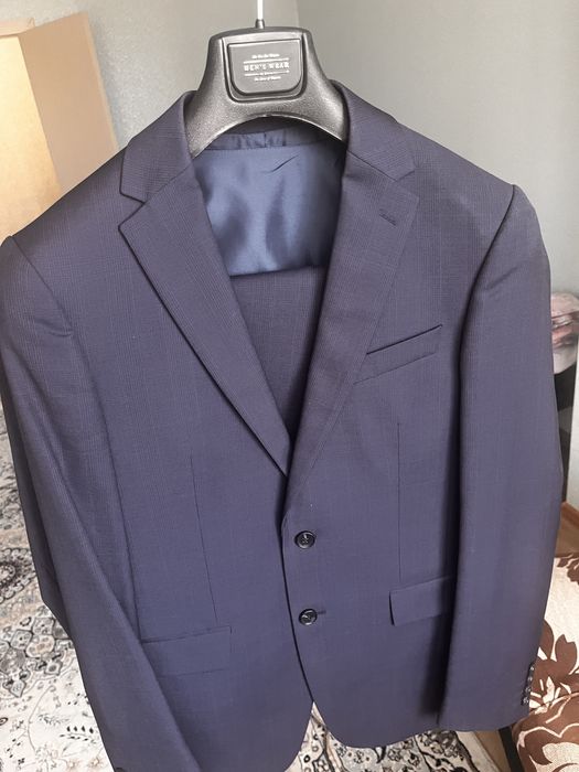 Костюм тройка