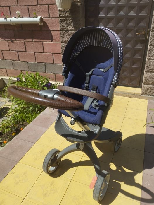 Stokke 2 люльки в комплекте