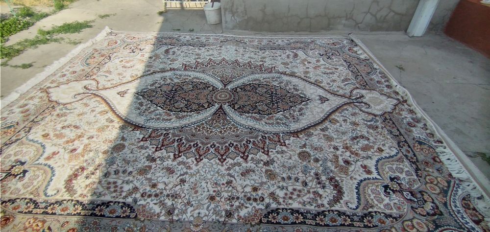 Ковер, совершенно новый