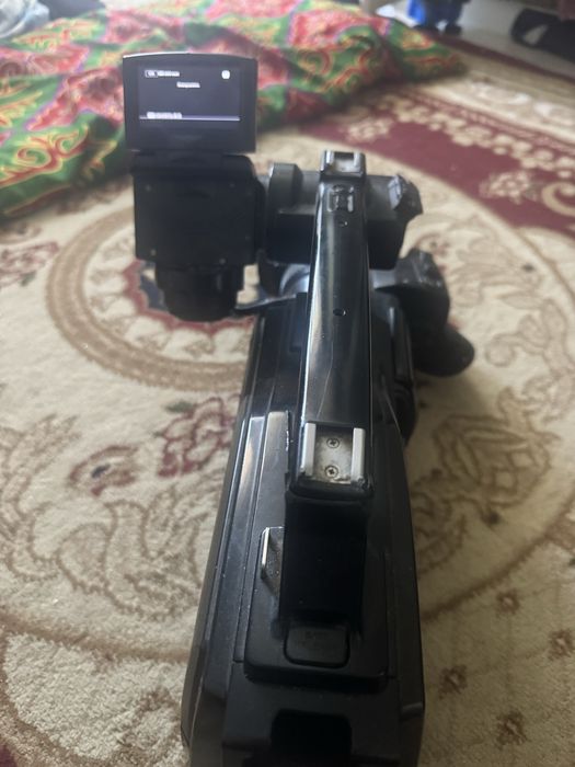 Видеокамера SONY 1500сатылады