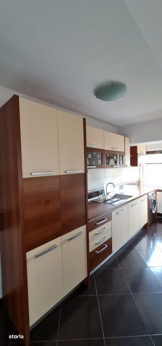 Unirii -piata Alba Iulia 2 camere- parcare inclusa