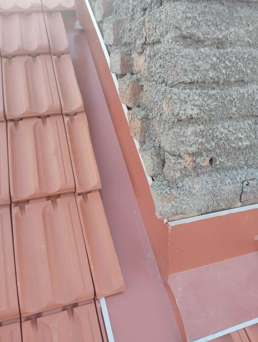 Montaj Țiglă Metalică, Tablă Zincată și Reparații Acoperiș