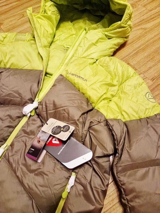 Geaca puf LA SPORTIVA, originala, mas S si M, munte, iarna, frig