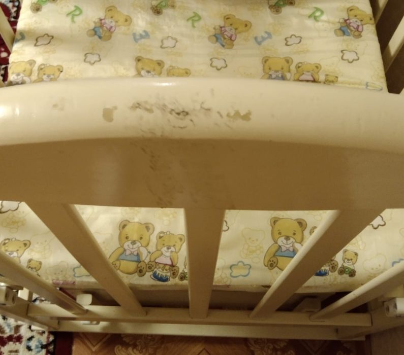 Продам детскую кроватку