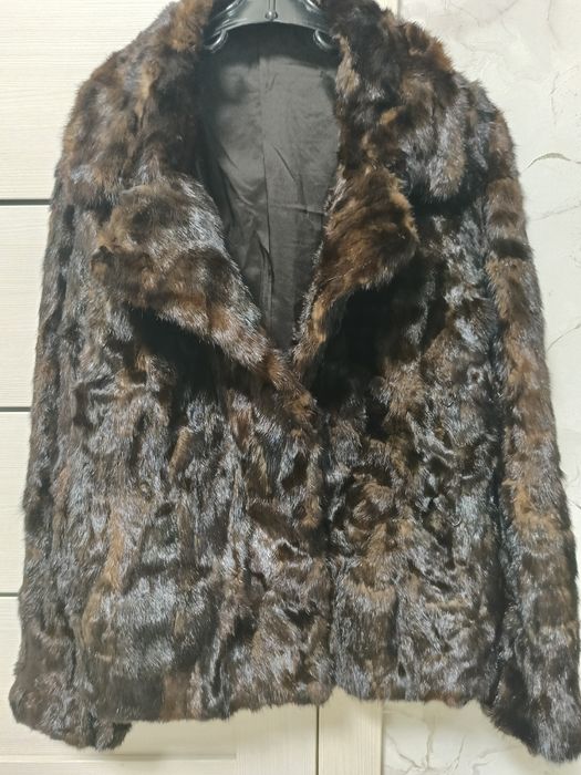 Продам норковую шубу