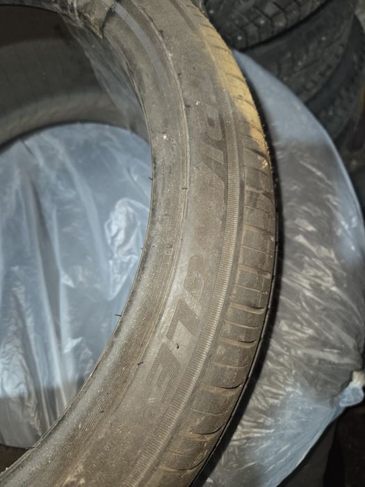 Автомобильная шина