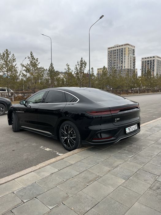 BYD HAN EV аренда