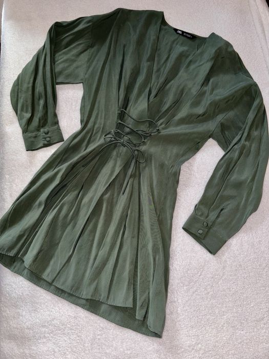 ZARA рокля - размер L