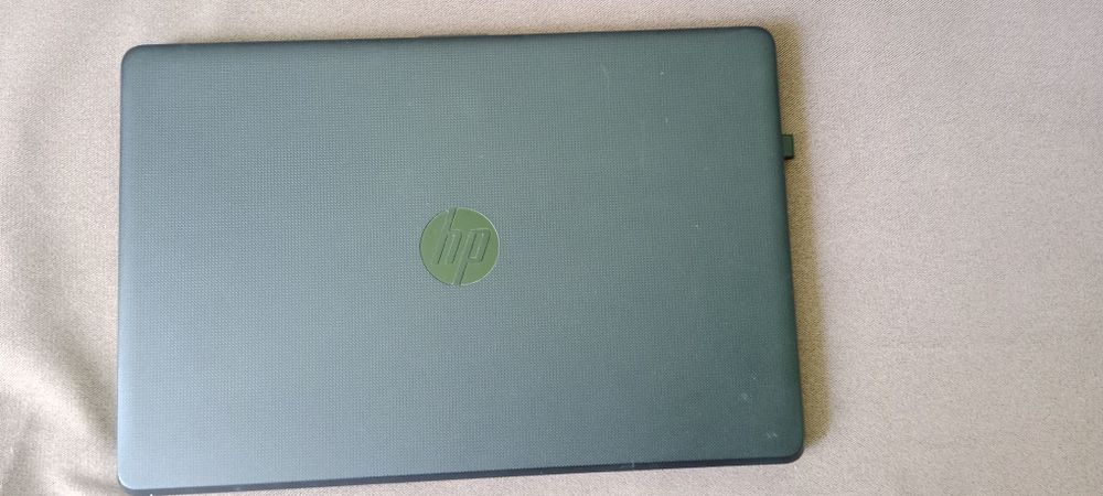 Ноутбук hp продам