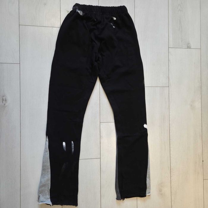 Pantaloni Gallery Dept (S) Noi cu eticheta