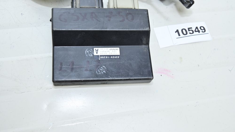 Suzuki GSXR 750 2011 - 2017 L1 - L7 Set Contact Chei Calculator ECU