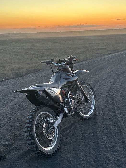 Продам эндуро 250