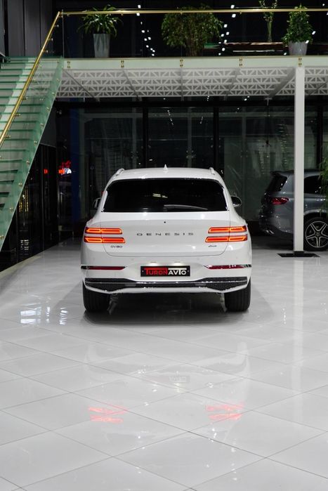 Genesis GV80 4wd 2.5T yengi bez probeg 88000$