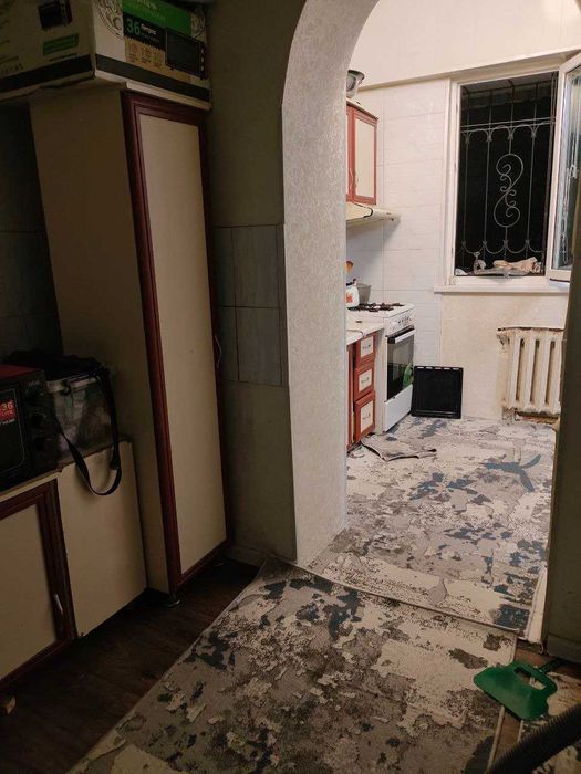 СРОЧНО ПРОДАЁТСЯ 4-х комнатная квартира.