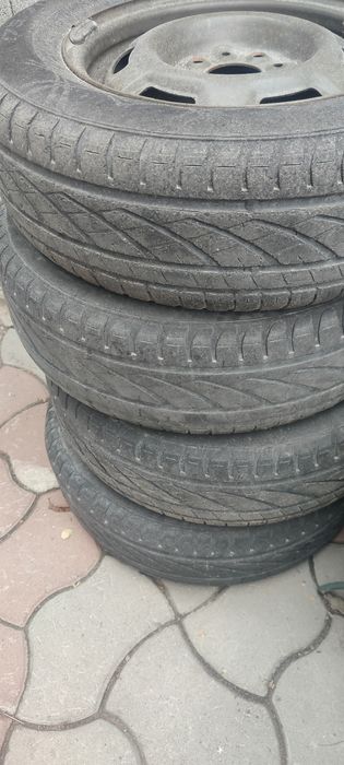 Диски с резиной на Ваз r13