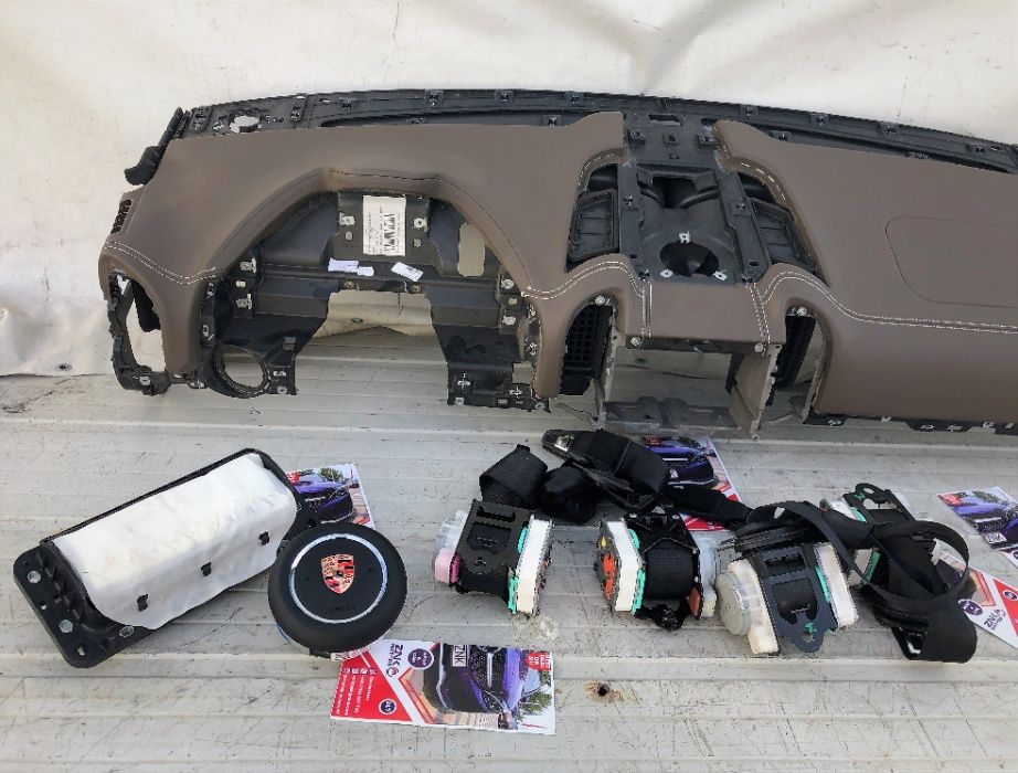 Porsche Cayenne 7p Panamera 971 970 kit airbag plansa bord capsa volan